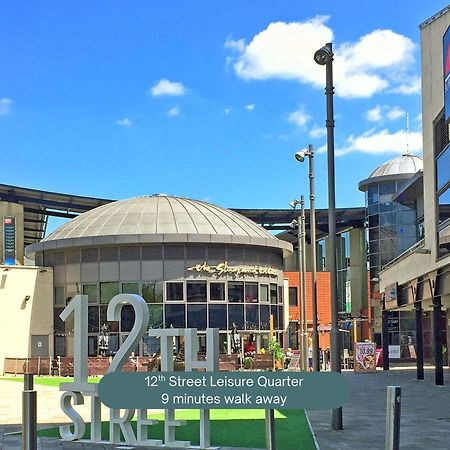 Penthouse Apartment - City Centre - Secure Parking, Balcony, Self-Check-In, Fast Wifi And Smart Tv With Netflix By Yoko Property Milton Keynes Bagian luar foto
