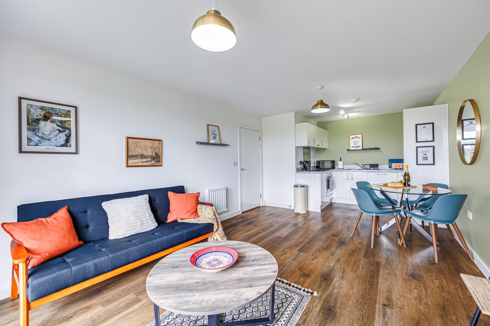 Penthouse Apartment - City Centre - Secure Parking, Balcony, Self-Check-In, Fast Wifi And Smart Tv With Netflix By Yoko Property Milton Keynes Bagian luar foto